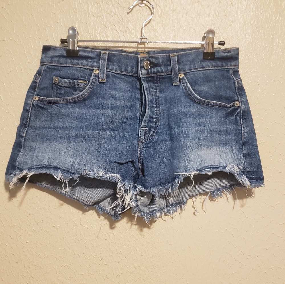 7 For All Mankind Button Fly Shorts‎ Size 25
